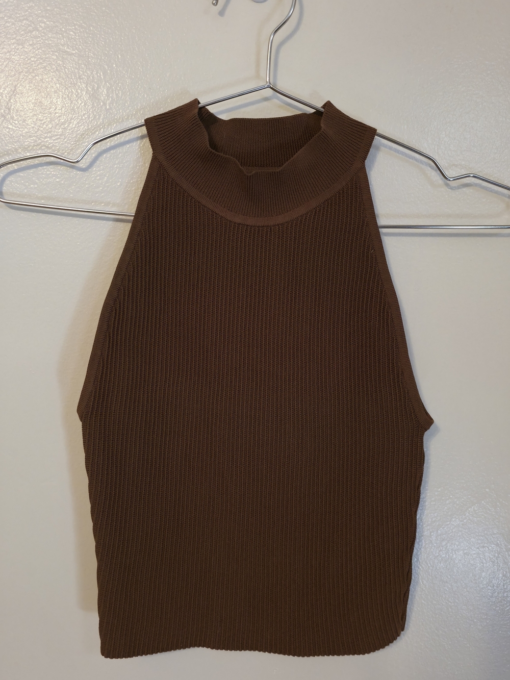 Aritzia Babaton Sculpt Knit Tank Top Brown - 2XS